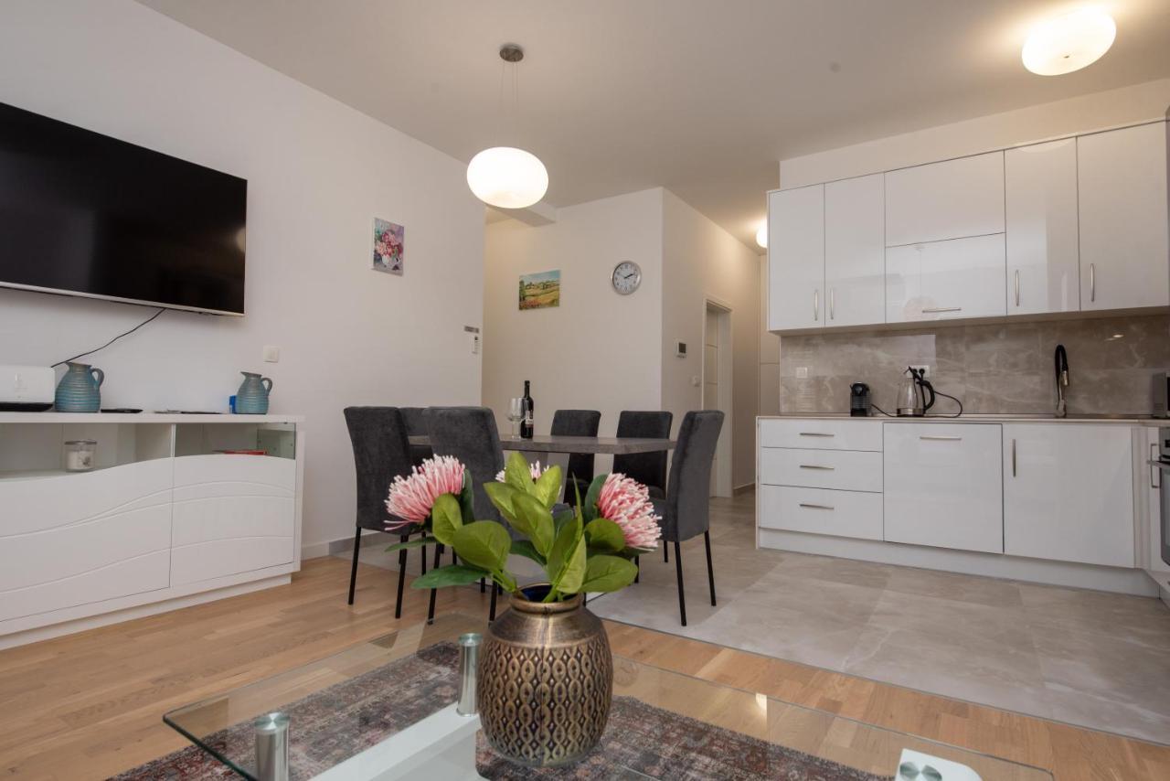 Apartment Katicic スプリト エクステリア 写真